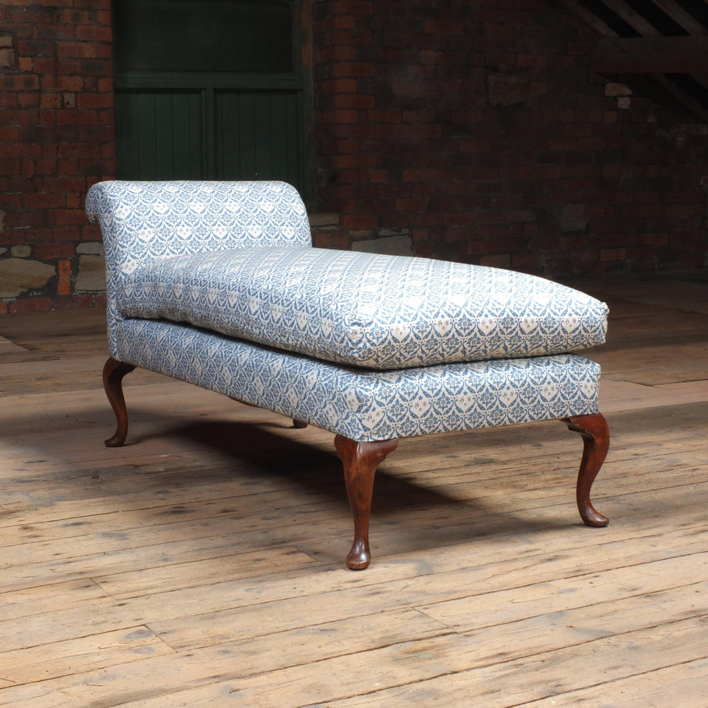 Howard and son's Chaise Lounge Daybed-Antique Seating-KONTRAST
