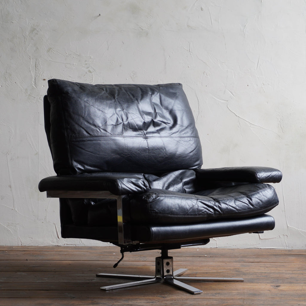 Pieff Mandarin Swivel Chair-Vintage Seating-KONTRAST