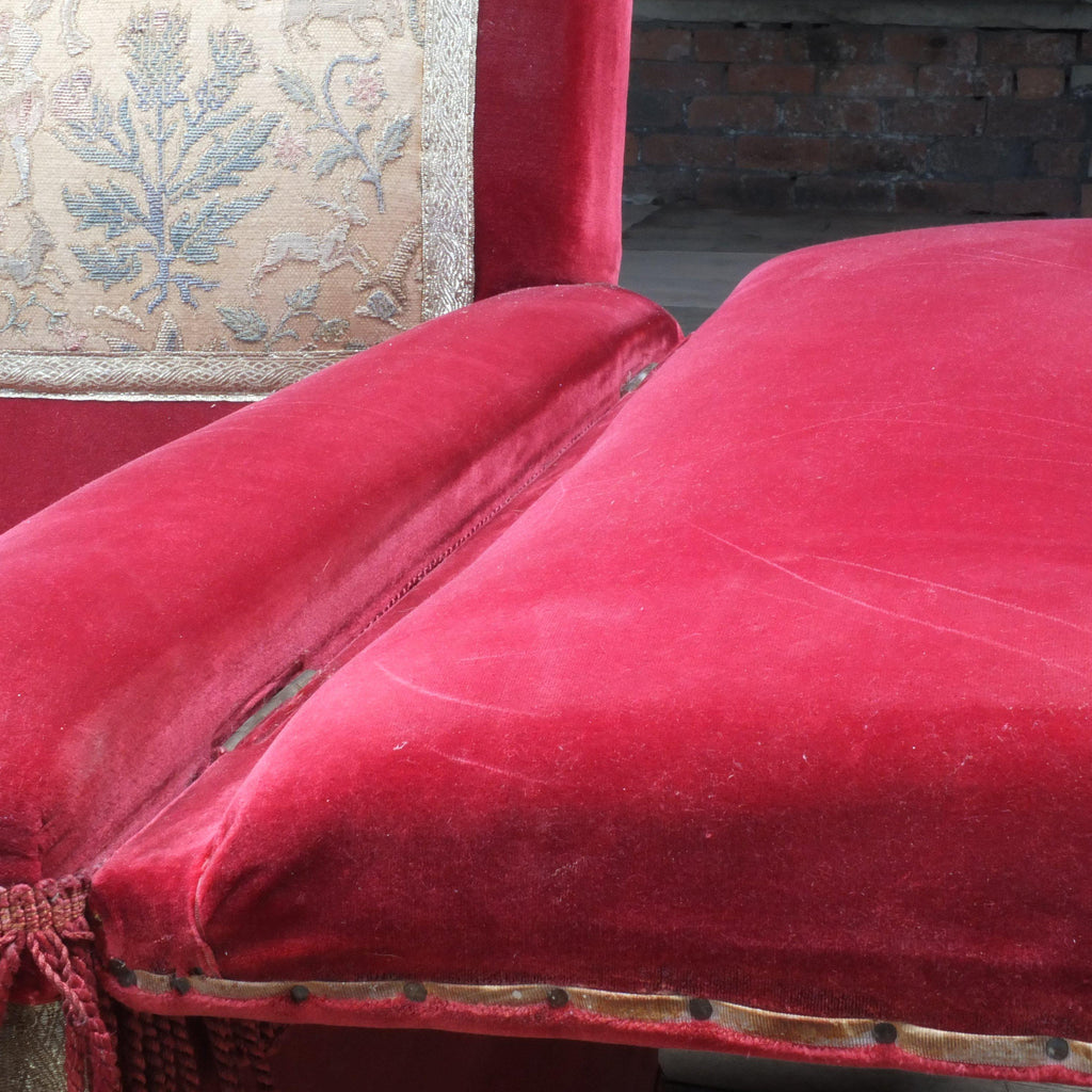 Traditional country house knoll sofa-Antique Seating-KONTRAST