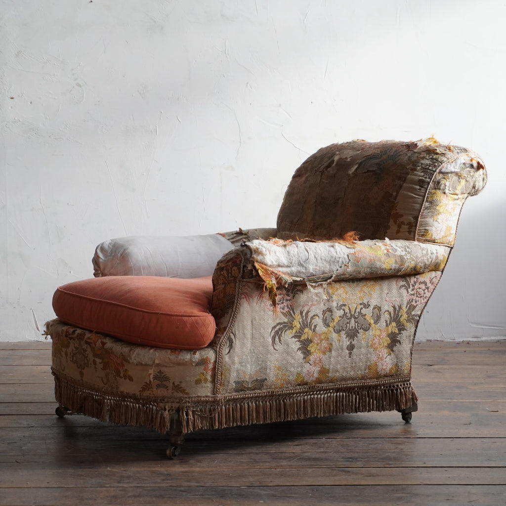 Trollope & Sons Club Style Armchair-Antique Seating-KONTRAST