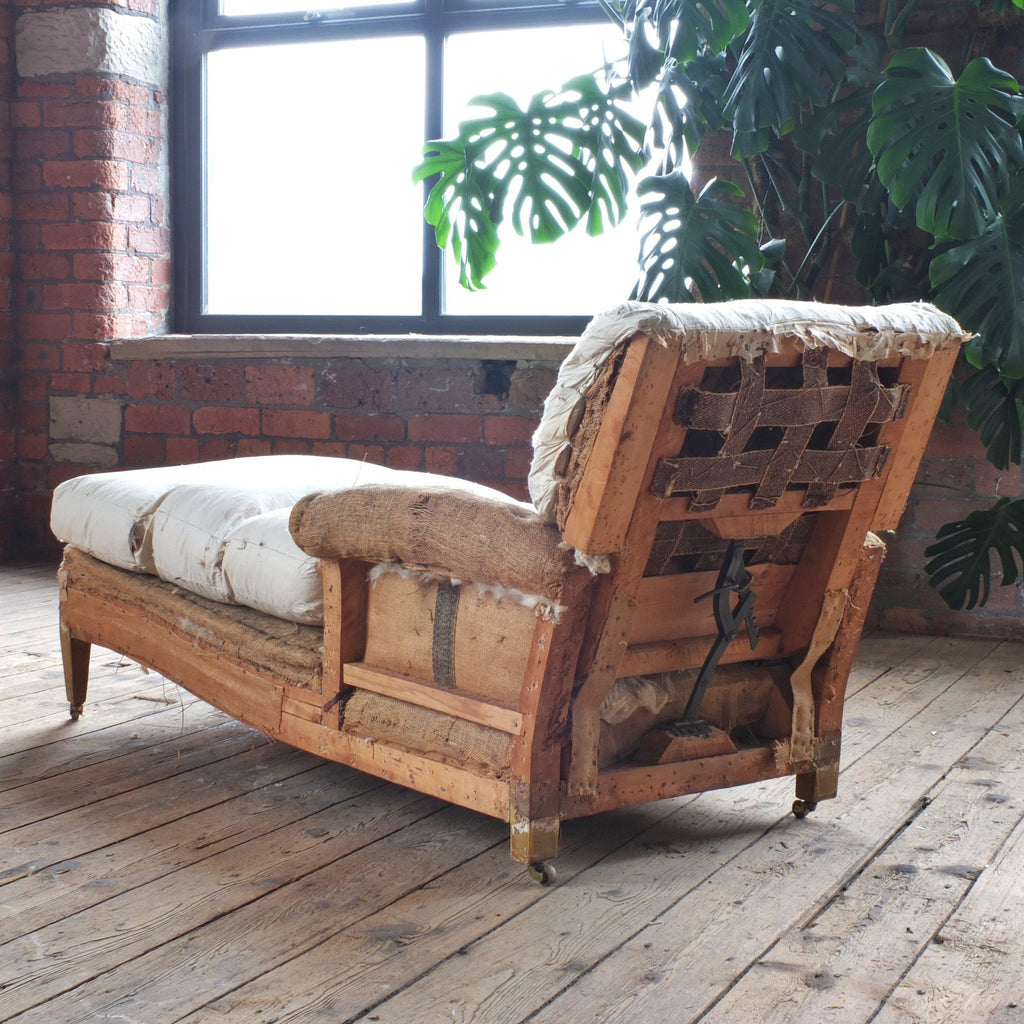 Victorian reclining daybed with faux gilt legs-Antique Seating-KONTRAST
