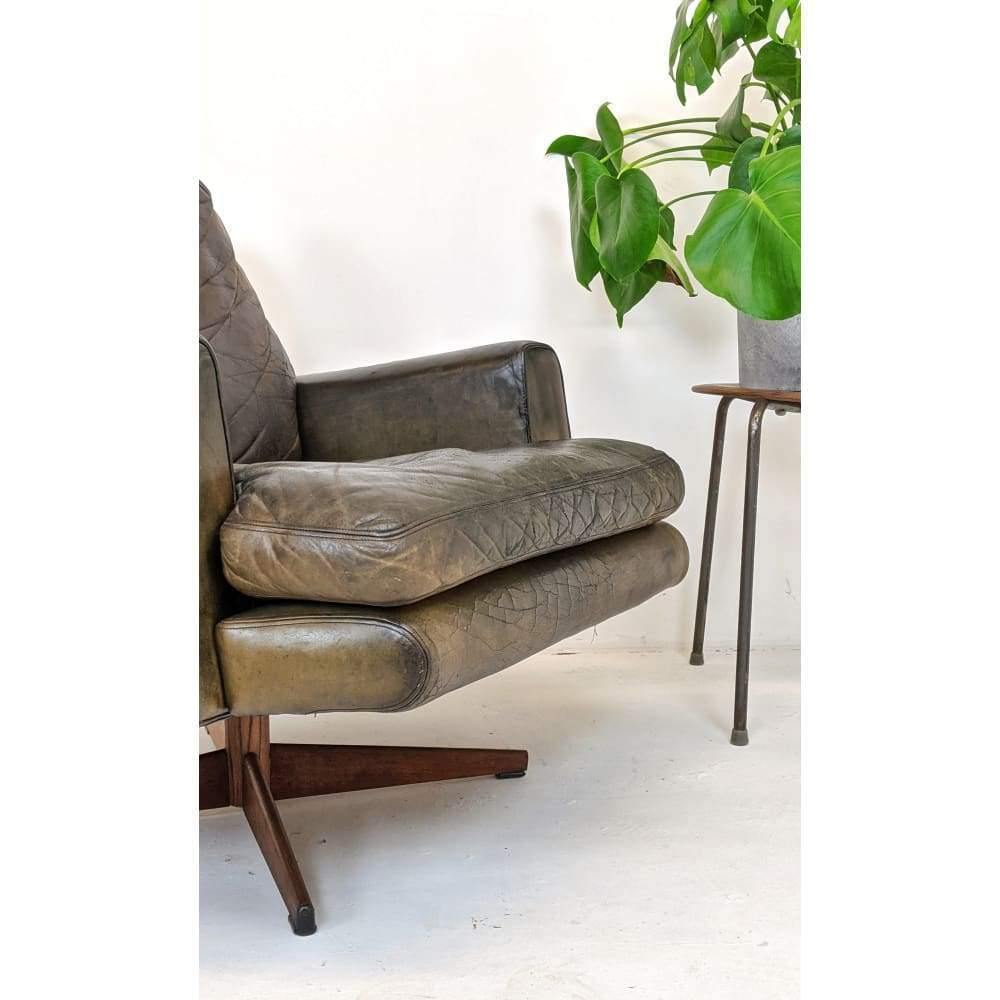 Vintage Leather Swivel Arm Chair Vatne Mobler Fredrik Kayser Scandinavian Mid Century-Mid Century Seating-KONTRAST