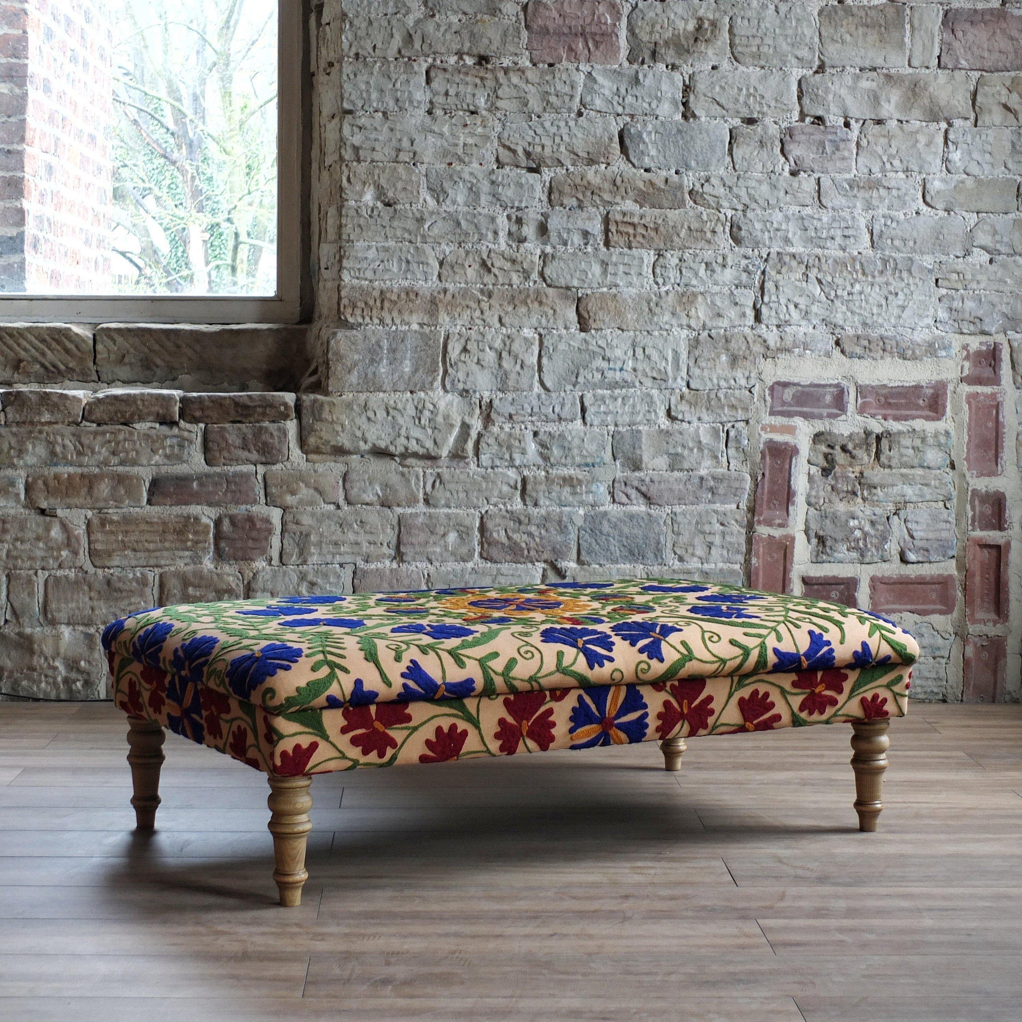 Vintage handmade suzani ottoman – KONTRAST